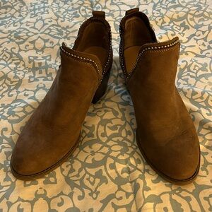 Crown Vintage Ankle Booties